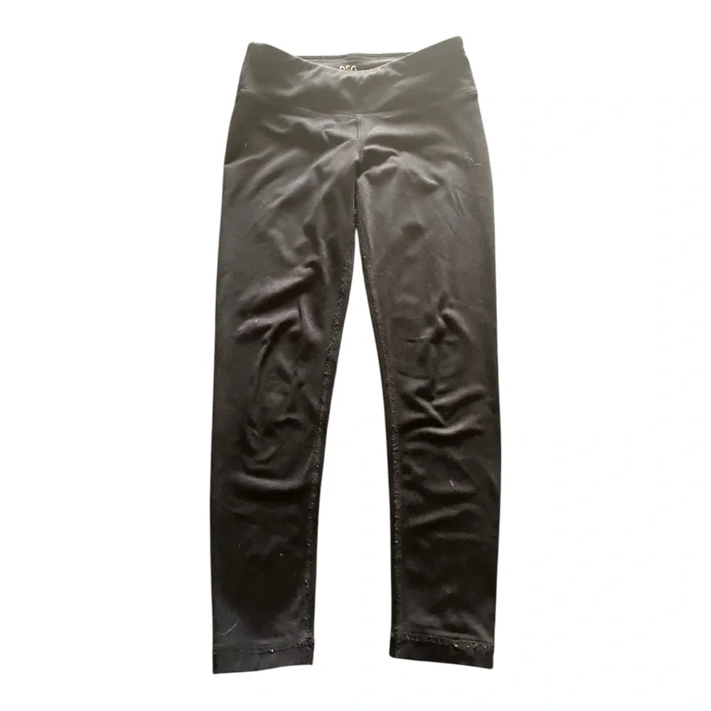 GIRLS SHORTS AND PANTS BUNDLE-SZE 6/7-DSG-ART CLASS